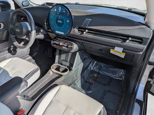 Certified 2025 MINI Cooper S image 19