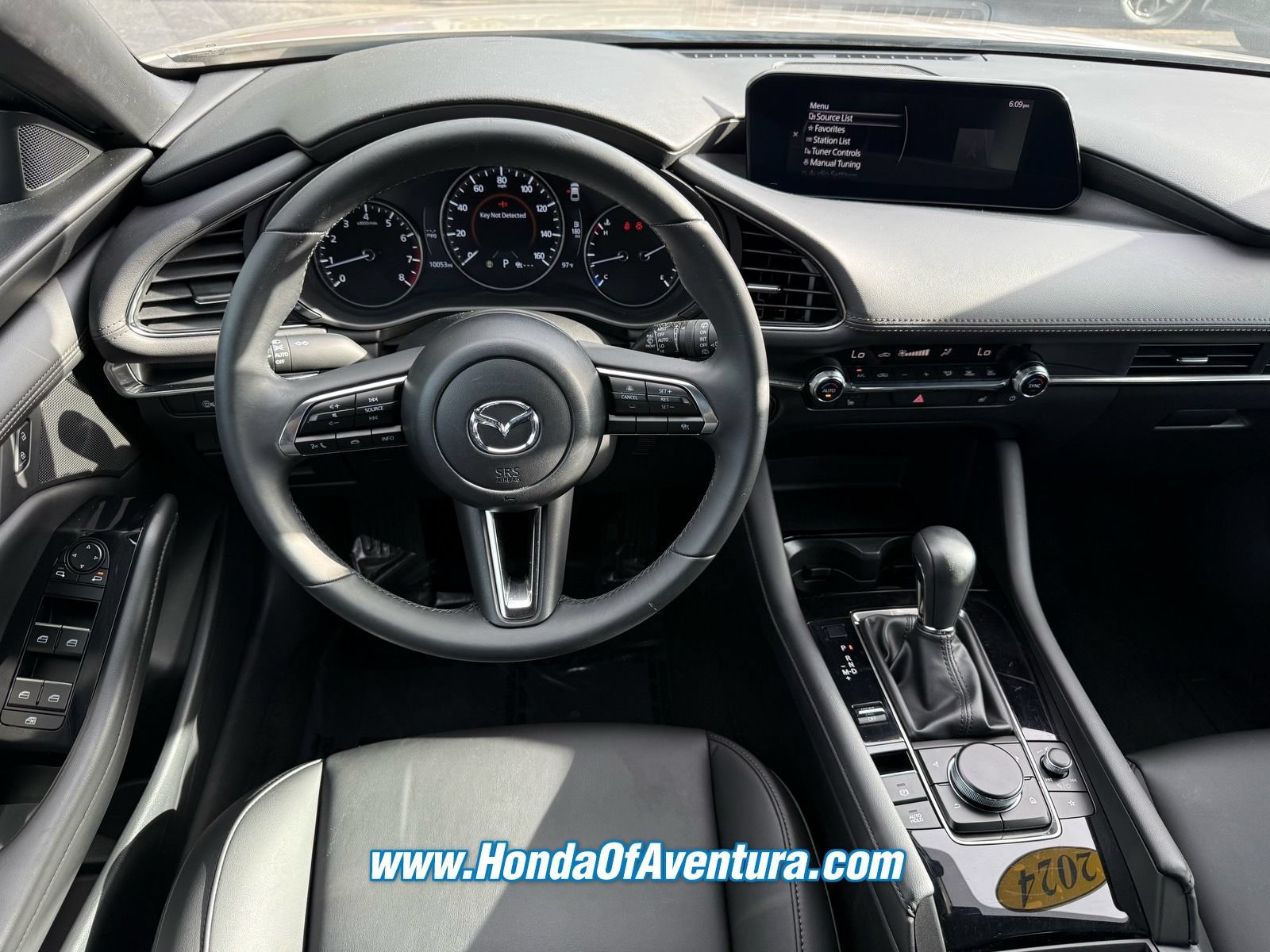 Used 2024 MAZDA MAZDA3 s FWD image 12