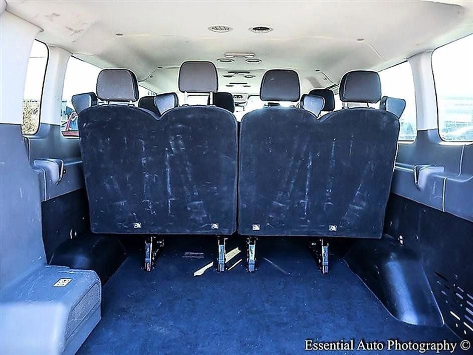 Used 2023 Ford Transit 350 XLT image 11