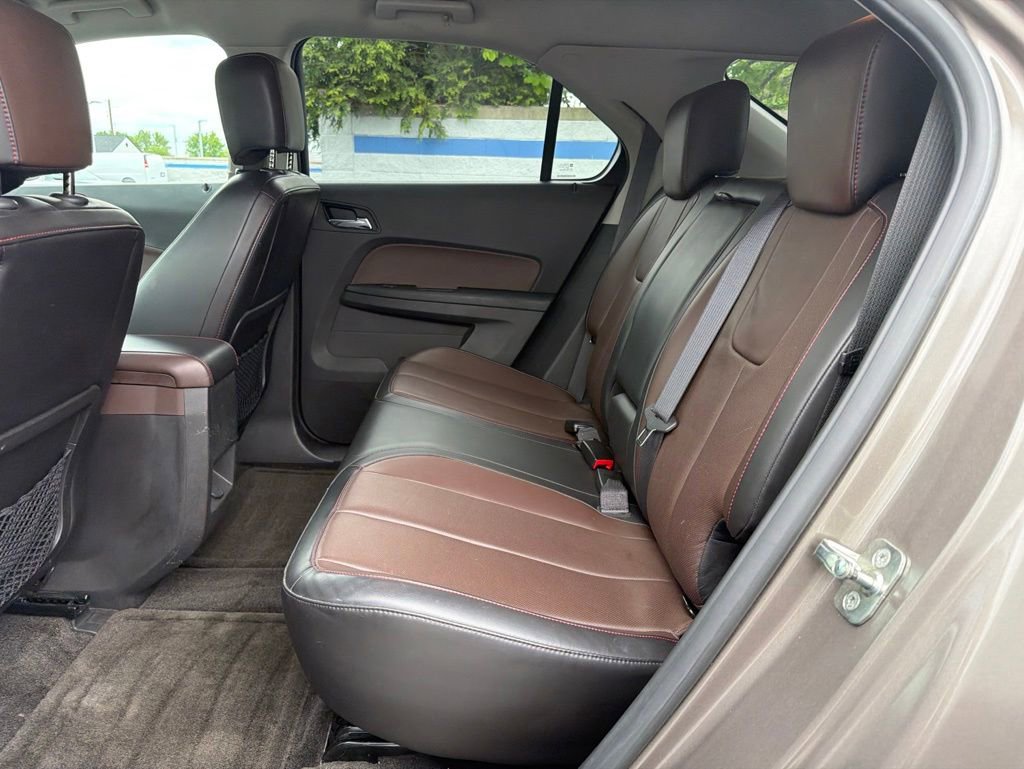 Used 2011 Chevrolet Equinox LTZ FWD image 18