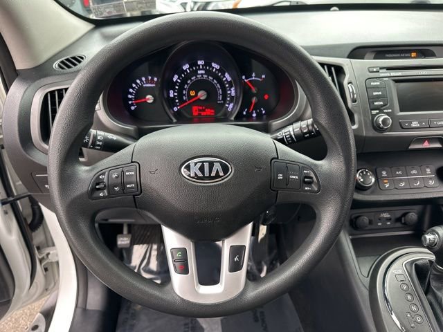 Used 2013 Kia Sportage LX w/ Convenience Pkg image 12