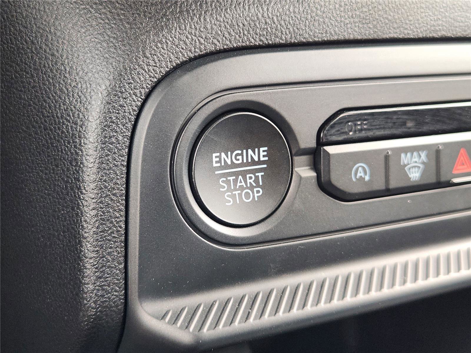 New 2025 Ford Bronco Sport Heritage w/ Convenience Package image 16