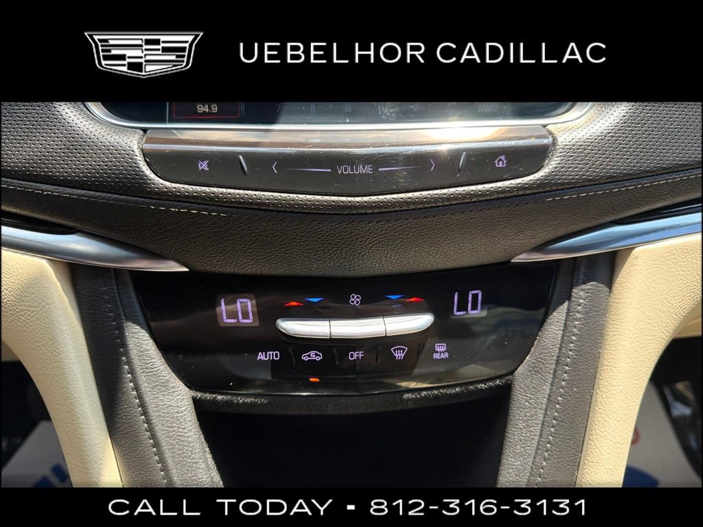 Used 2017 Cadillac XT5 FWD image 24
