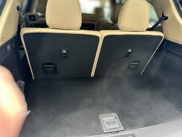 New 2026 Acura MDX SH-AWD image 33
