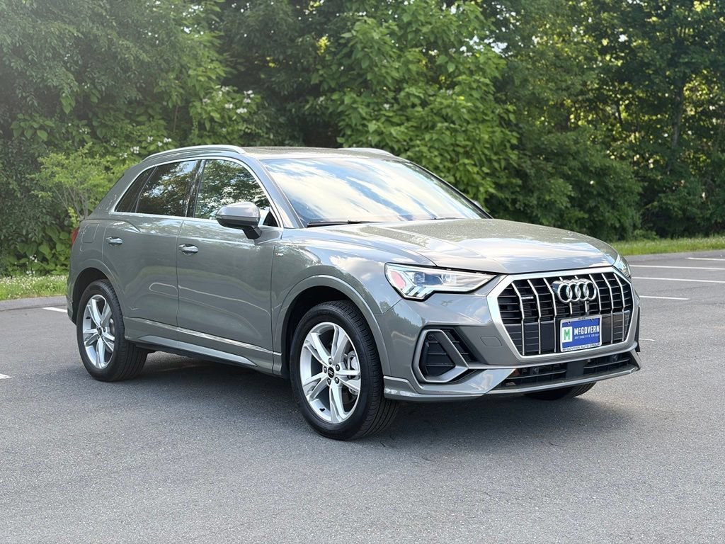 Used 2024 Audi Q3 2.0T Premium Plus w/ Premium Plus Package AWD/4WD image 10