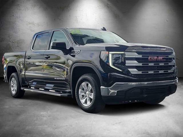 Used 2024 GMC Sierra 1500 SLE image 2