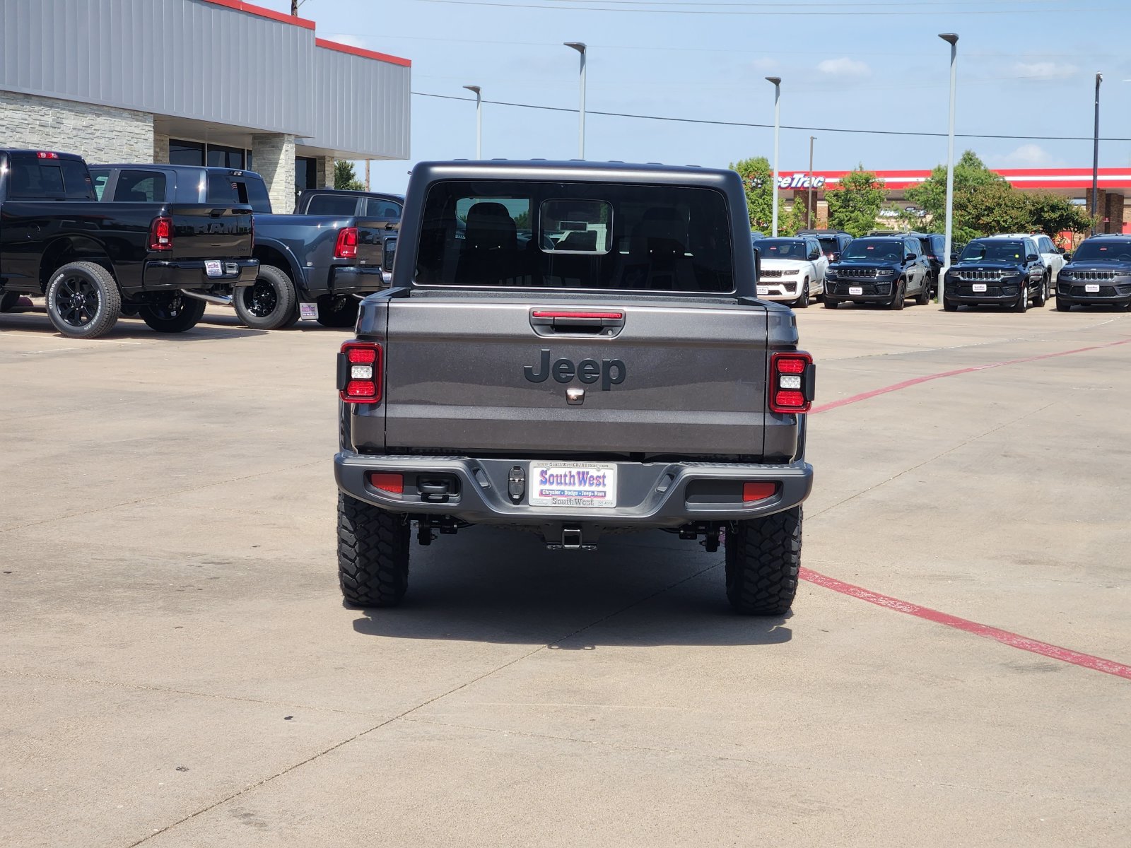 New 2026 Jeep Gladiator Sport AWD/4WD image 8