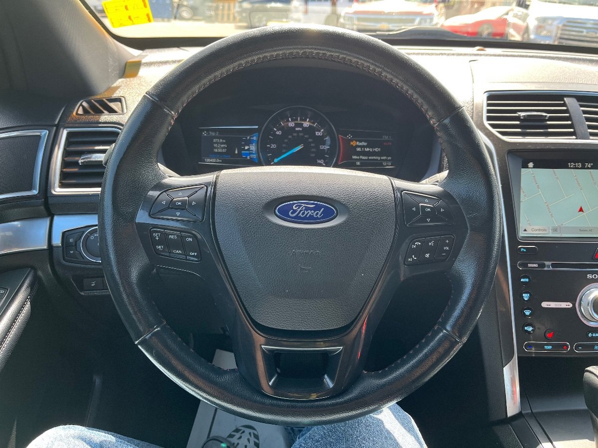 Used 2018 Ford Explorer Sport AWD/4WD image 18