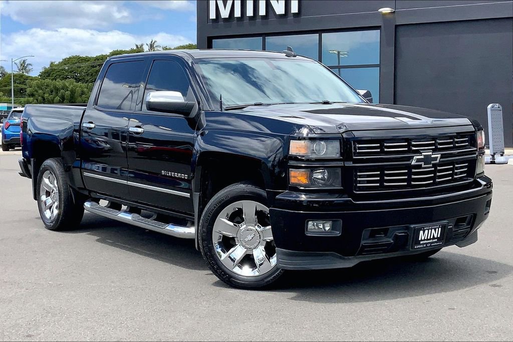 Used 2015 Chevrolet Silverado 1500 LT w/ Custom Sport Edition image 31
