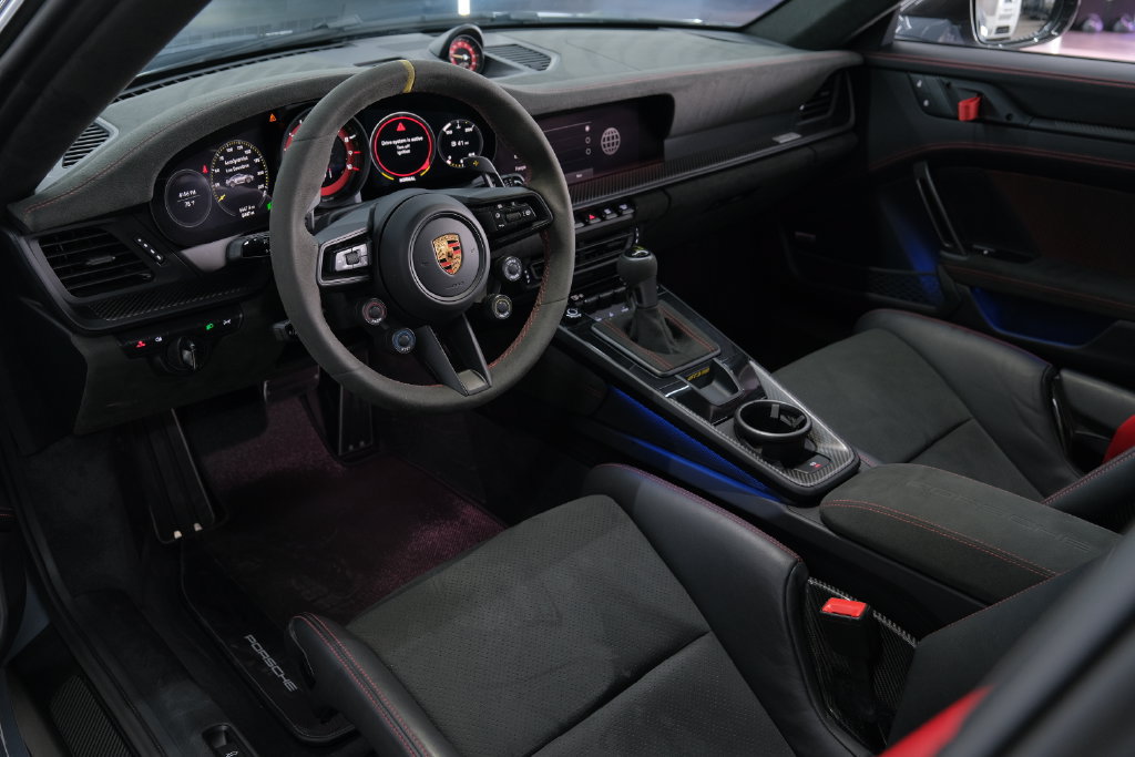 Used 2024 Porsche 911 GT3 RS RWD image 29