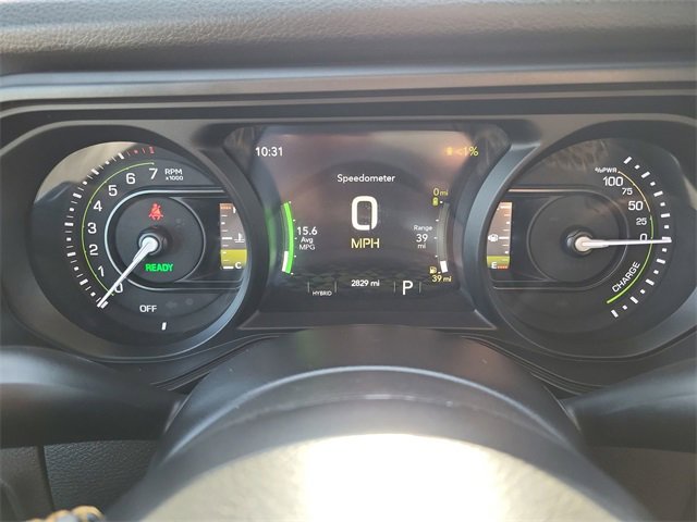 Used 2024 Jeep Wrangler Unlimited image 10