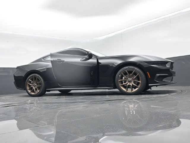Used 2026 Ford Mustang Premium RWD image 72
