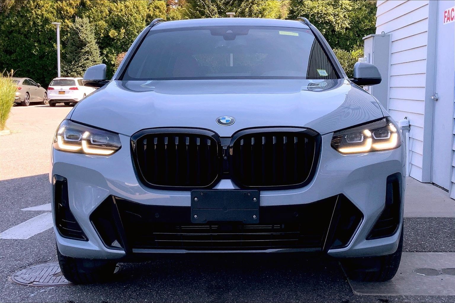 Used 2023 BMW X3 xDrive30i w/ M Sport Package AWD/4WD image 10
