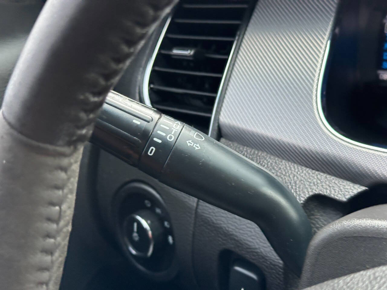 Used 2017 Ford Taurus SHO w/ Sho Performance Package image 27