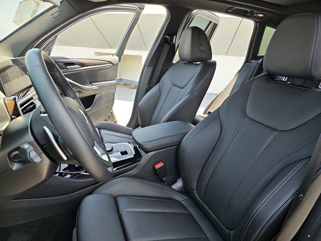 Used 2024 BMW X3 sDrive30i w/ Convenience Package image 15