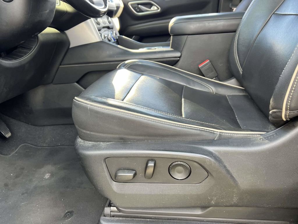 Used 2021 GMC Yukon SLT w/ SLT Luxury Plus Package image 17
