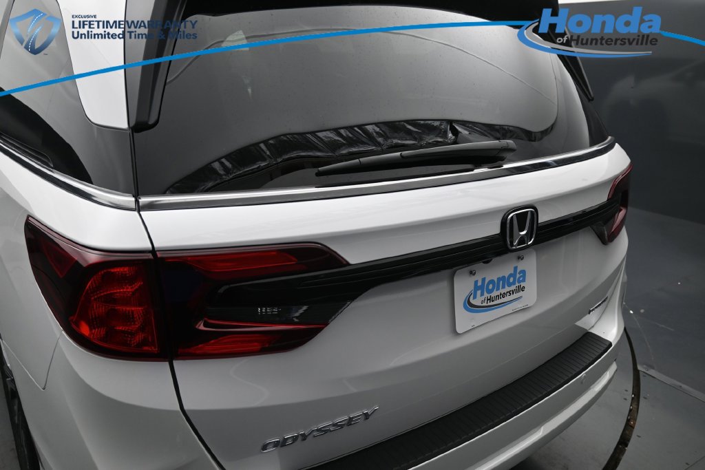 New 2027 Honda Odyssey Touring image 20