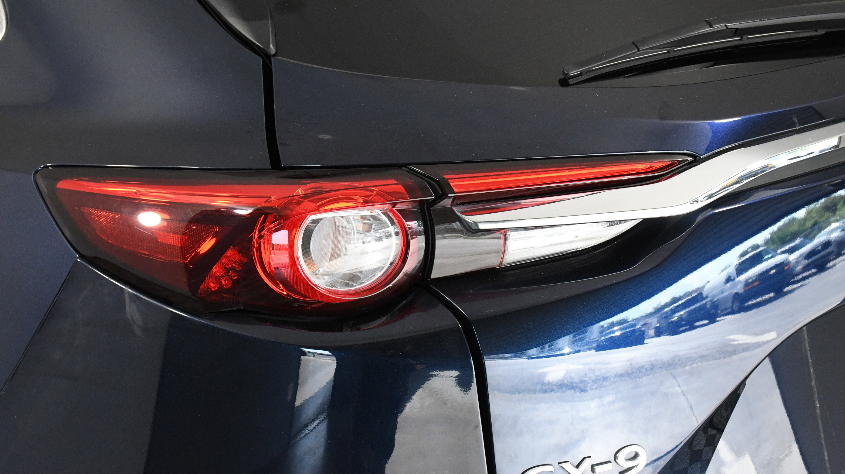 Used 2023 MAZDA CX-9 Touring image 34