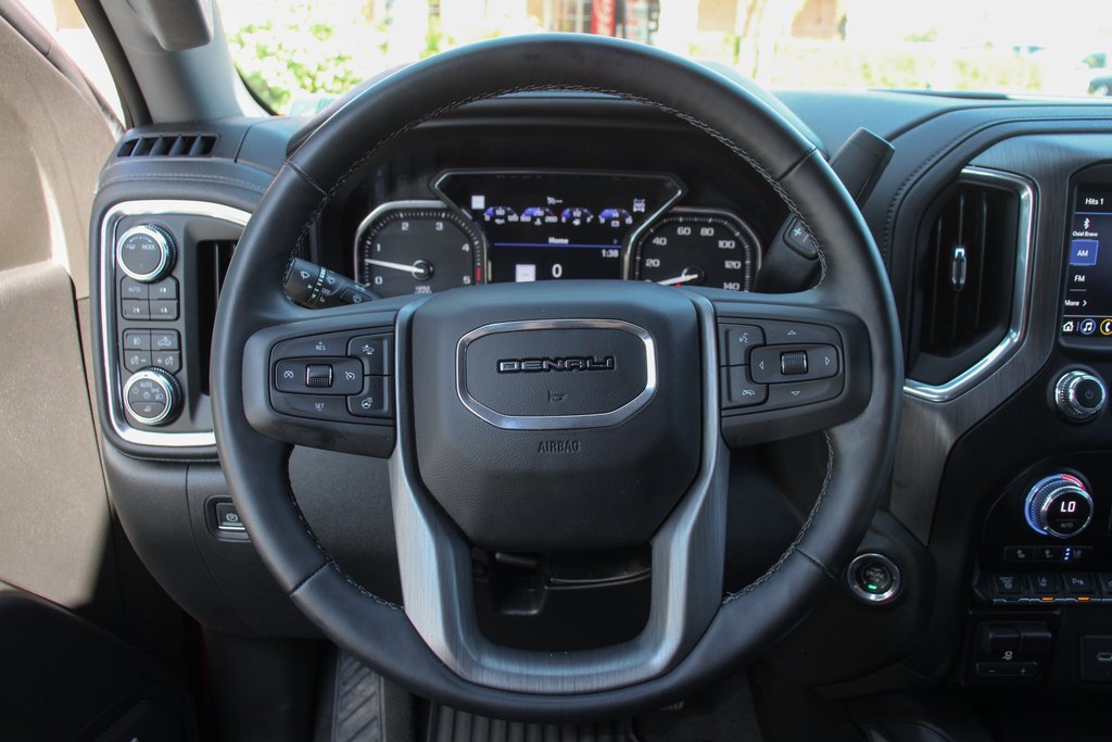 Used 2023 GMC Sierra 3500 Denali w/ Denali Ultimate Package image 22