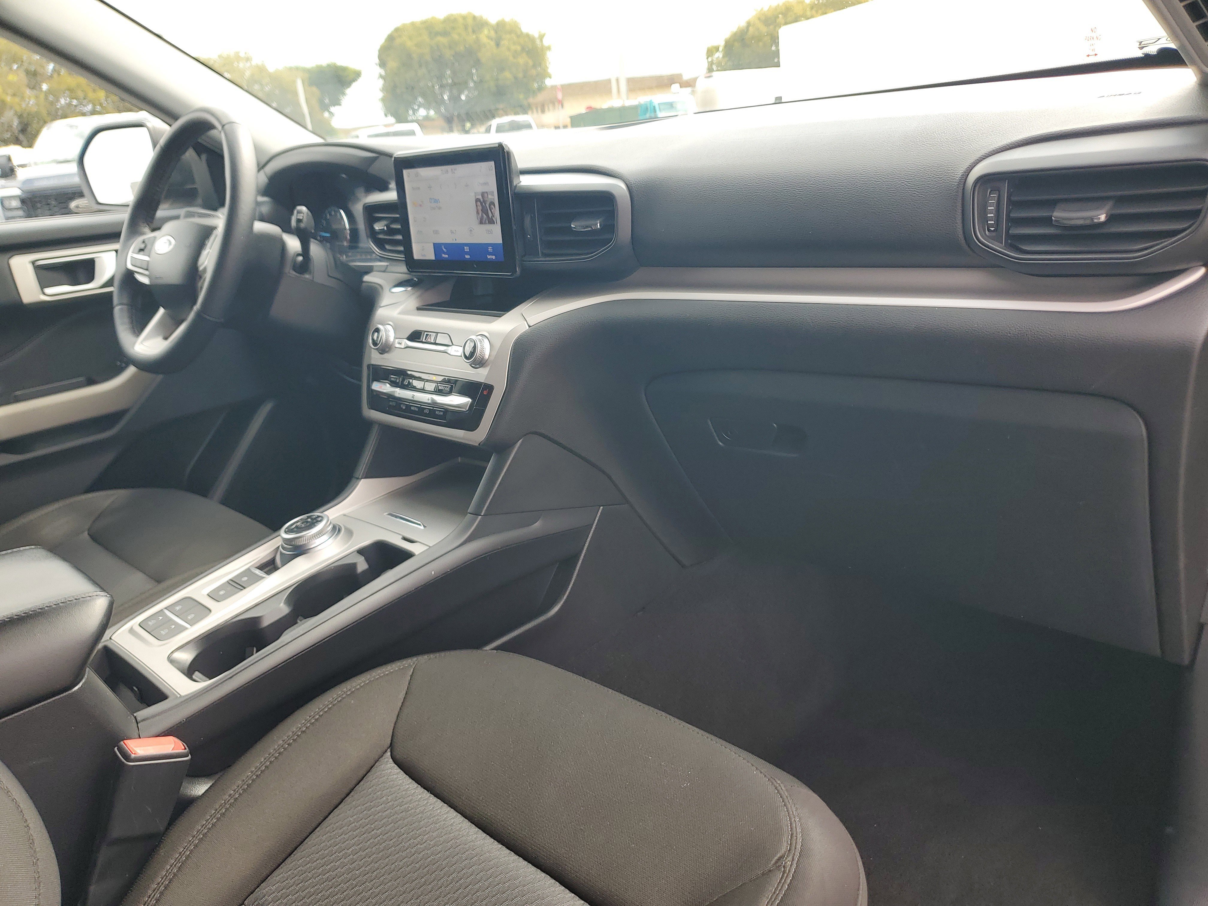 Used 2023 Ford Explorer XLT image 20