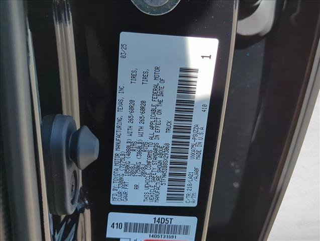 Certified 2025 Toyota Tundra Platinum AWD/4WD image 18