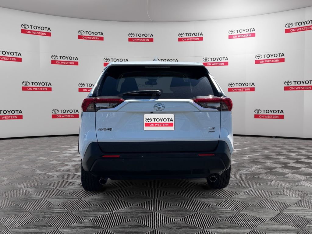 Certified 2024 Toyota RAV4 LE AWD/4WD image 4