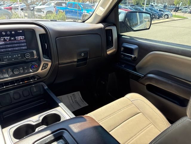 Used 2016 GMC Sierra 1500 Denali AWD/4WD image 17