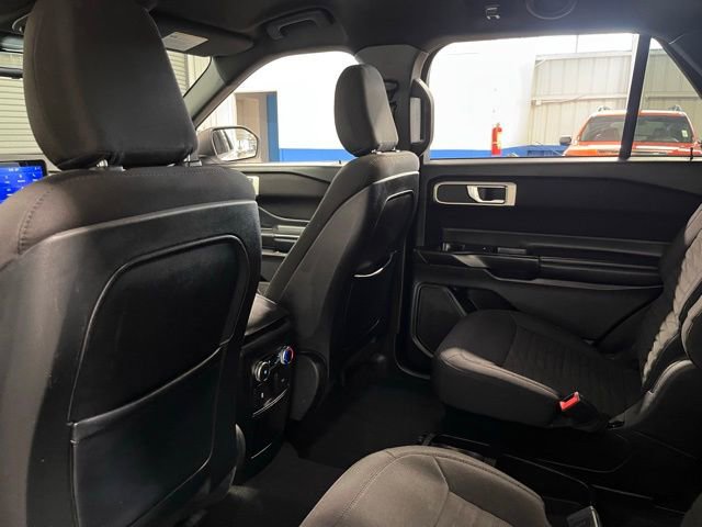 Used 2020 Ford Explorer XLT image 18