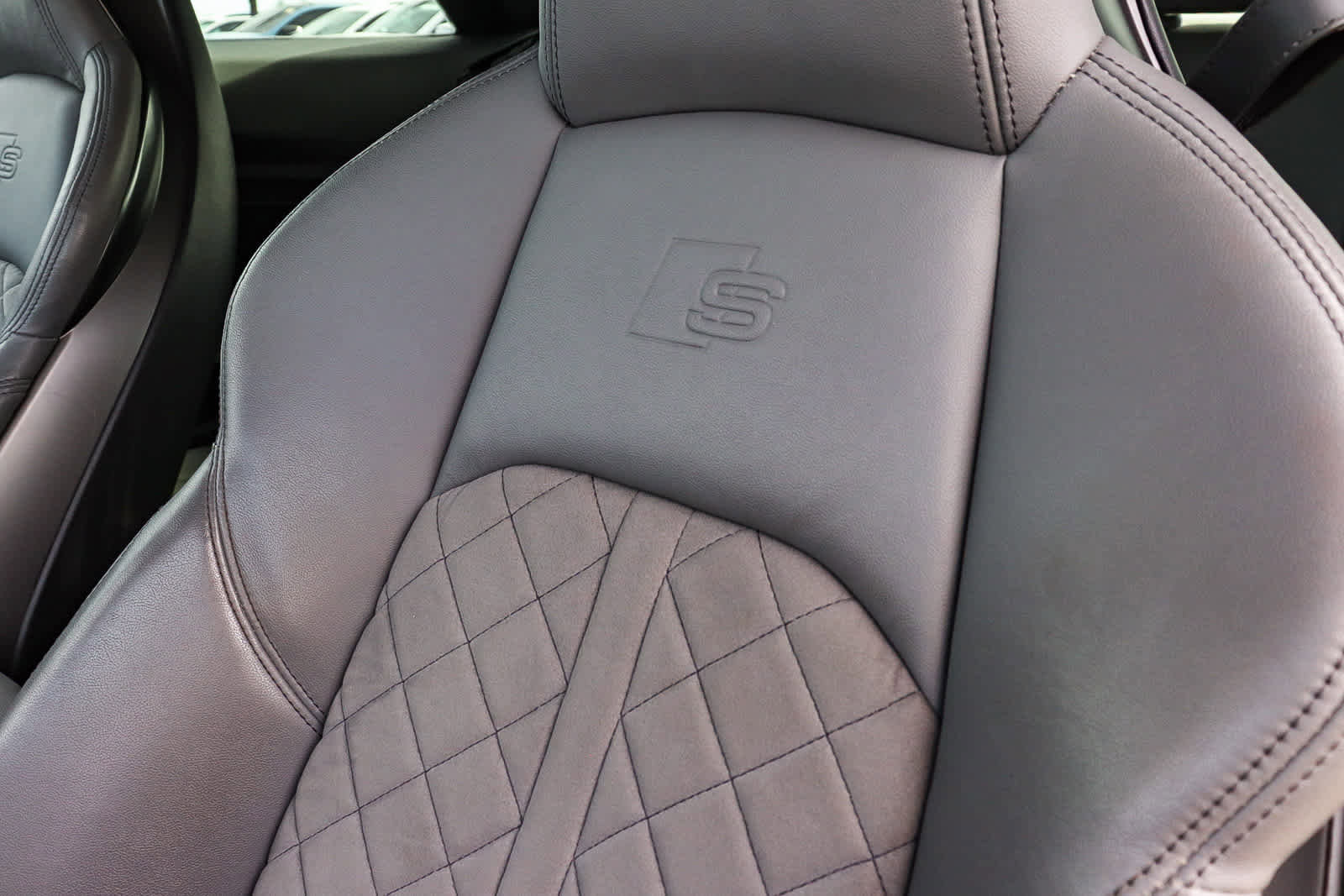 Used 2023 Audi S5 Premium Plus w/ Premium Plus image 33