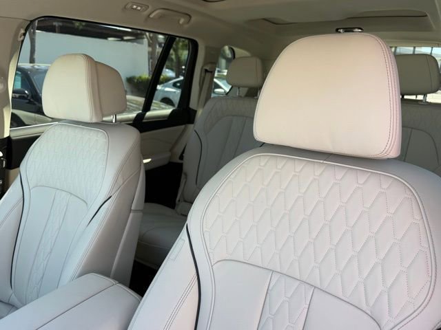 Certified 2024 BMW X7 xDrive40i image 22