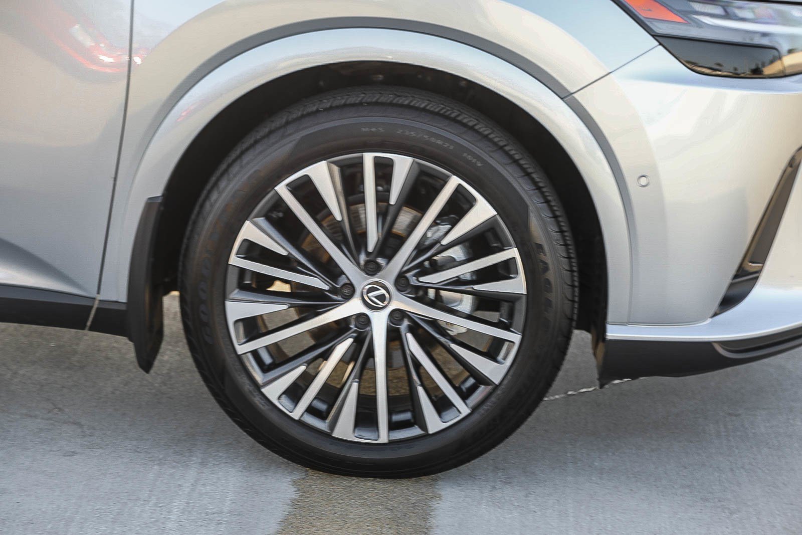 Certified 2024 Lexus RX 350 w/ Convenience Package AWD/4WD image 10