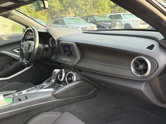 Used 2023 Chevrolet Camaro LT RWD image 15