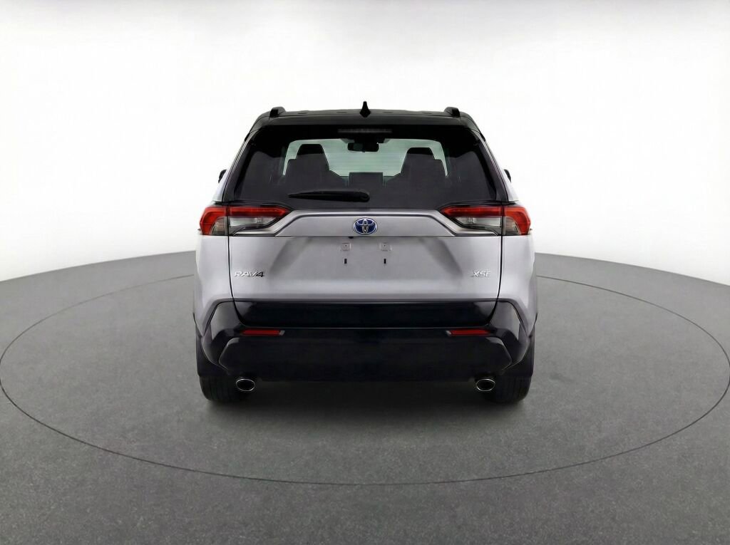 Used 2024 Toyota RAV4 XSE w/ Weather Package image 40