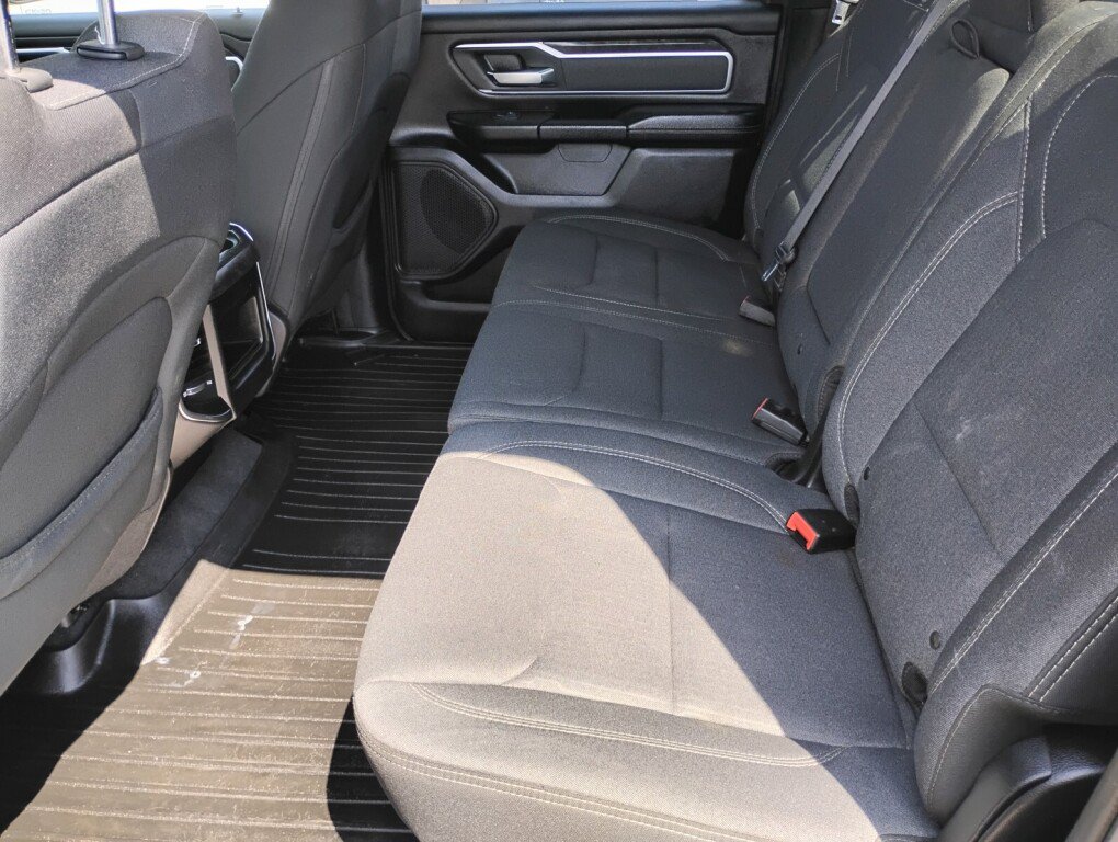 Used 2019 RAM 1500 Big Horn AWD/4WD image 11