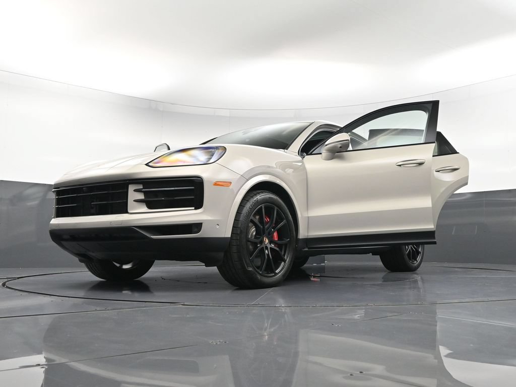 Certified 2026 Porsche Cayenne S AWD/4WD image 39