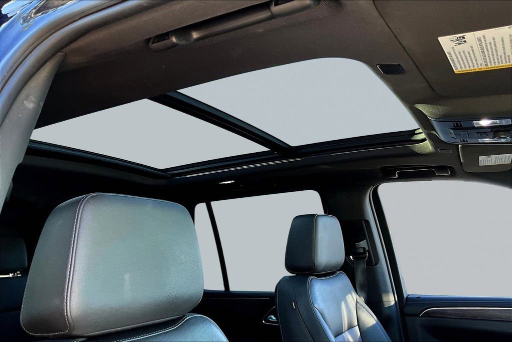 Used 2022 Chevrolet Tahoe Z71 w/ Luxury Package image 29