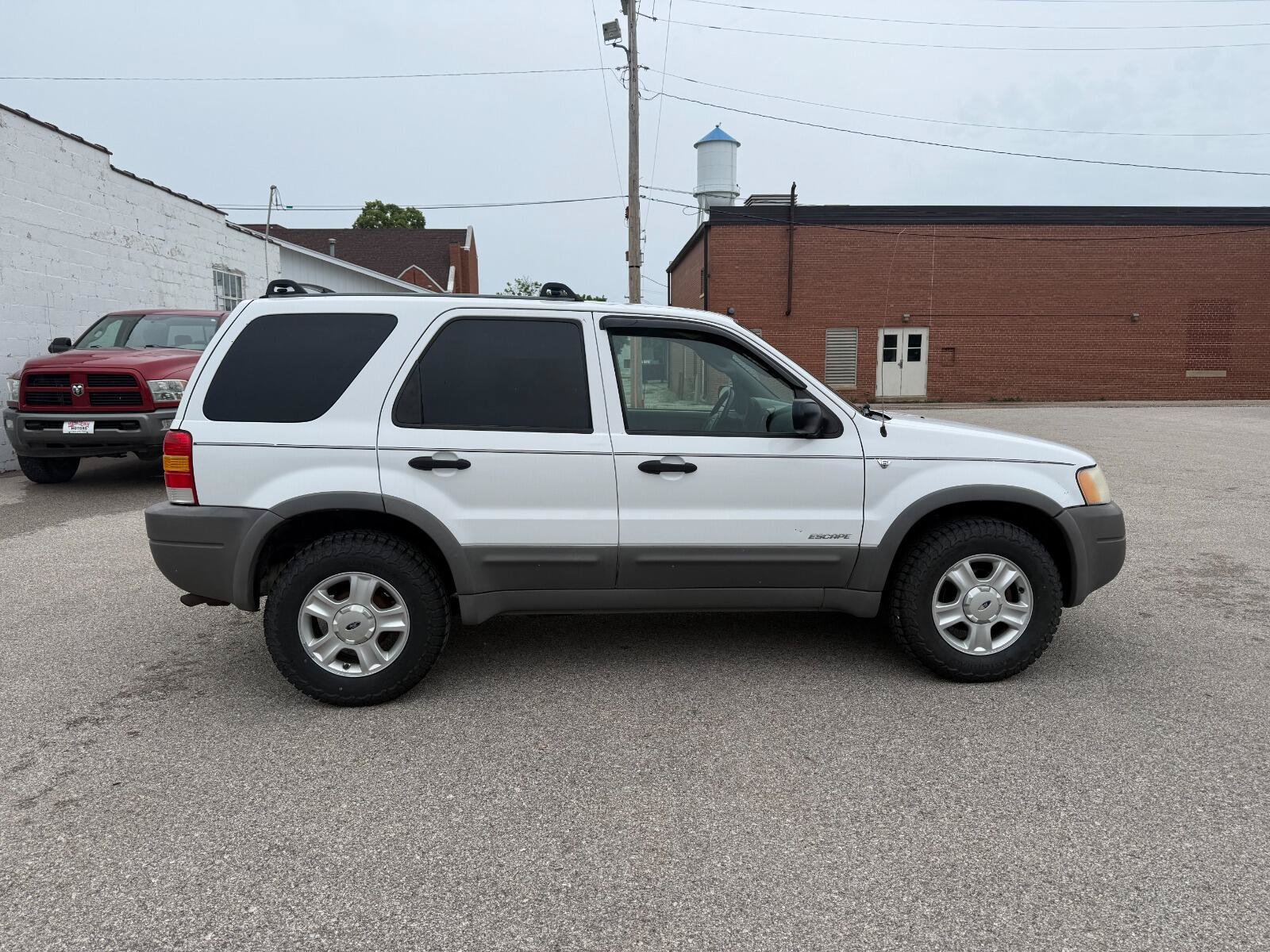 Used 2001 Ford Escape XLT AWD/4WD image 4