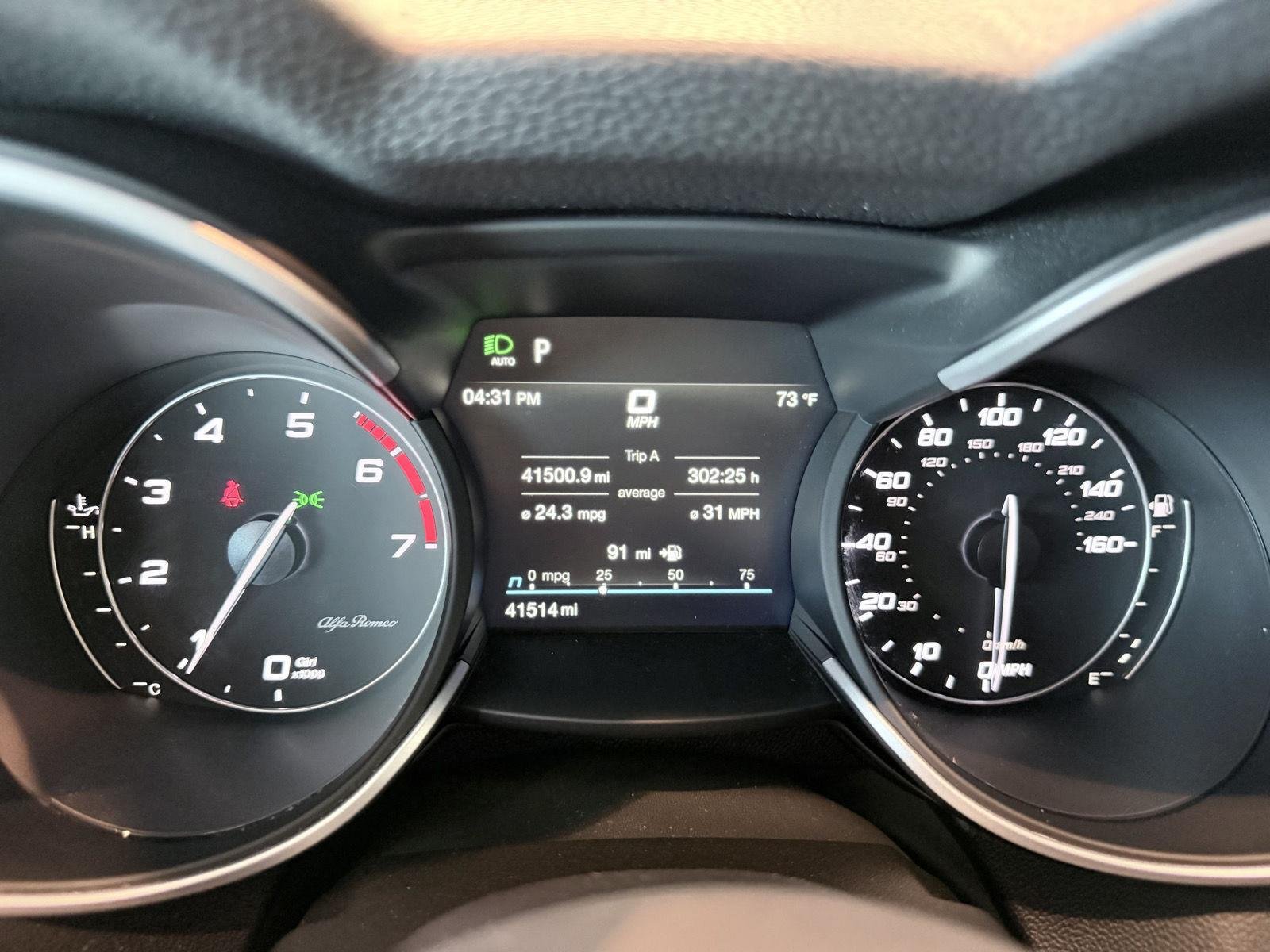 Used 2023 Alfa Romeo Stelvio Veloce AWD/4WD image 42