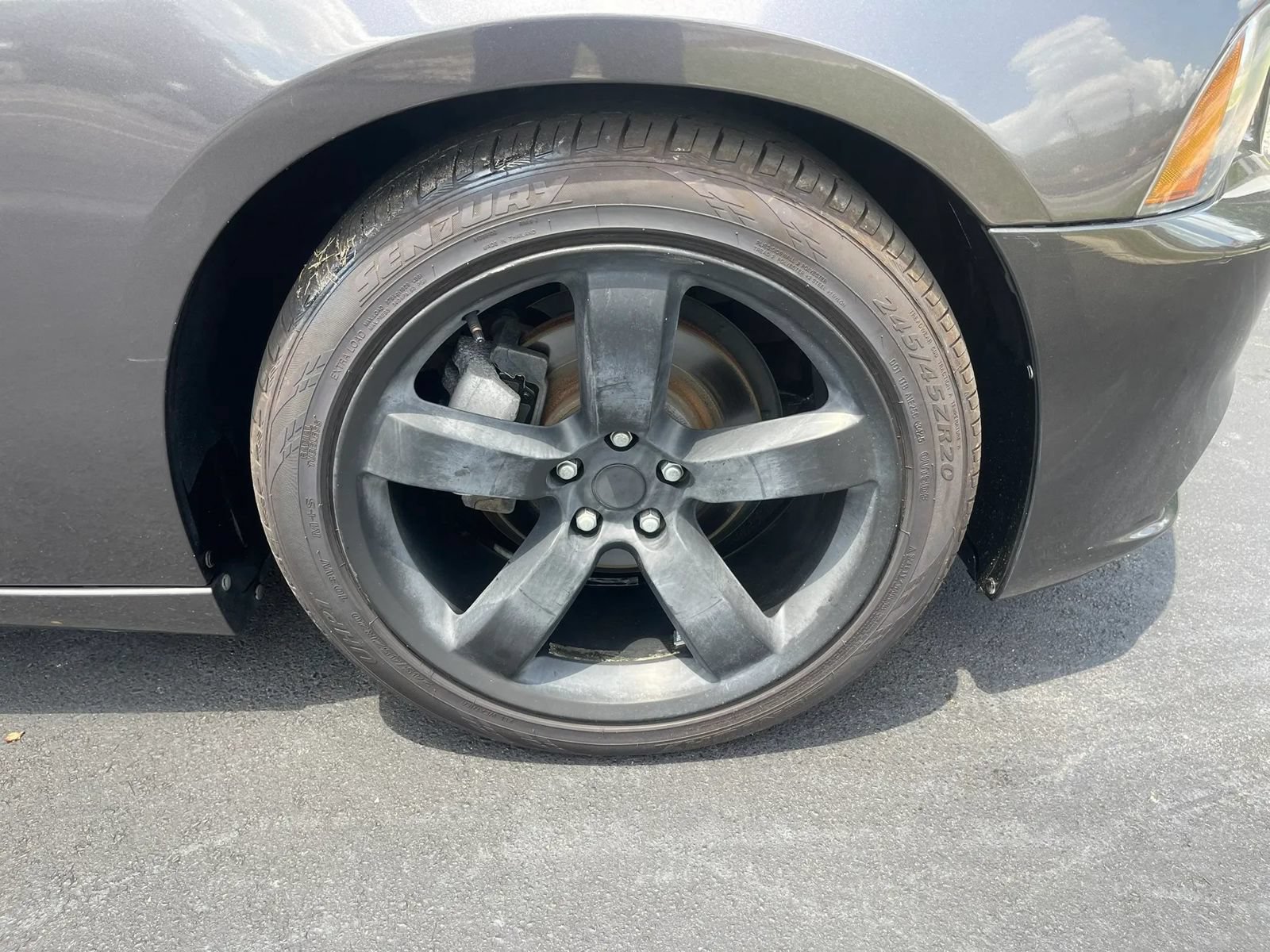 Used 2014 Dodge Charger SXT RWD image 25