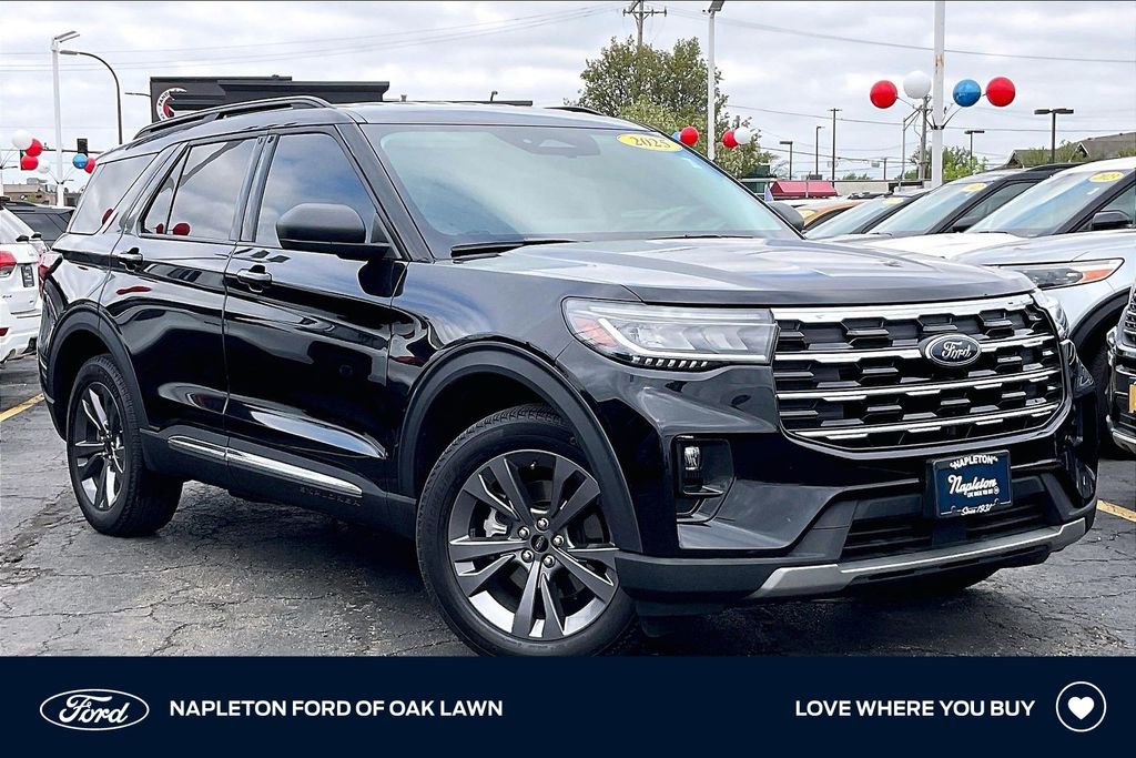 Used 2025 Ford Explorer Active w/ Active Comfort Package