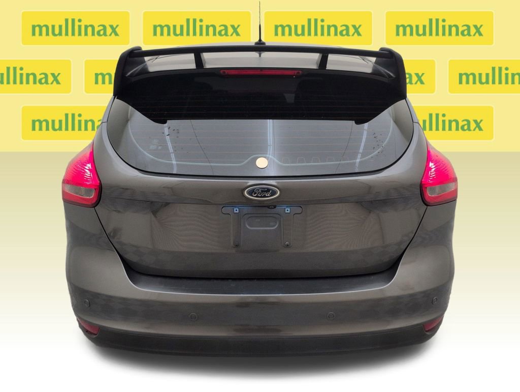 Used 2018 Ford Focus SEL w/ Cold Weather Package FWD image 33