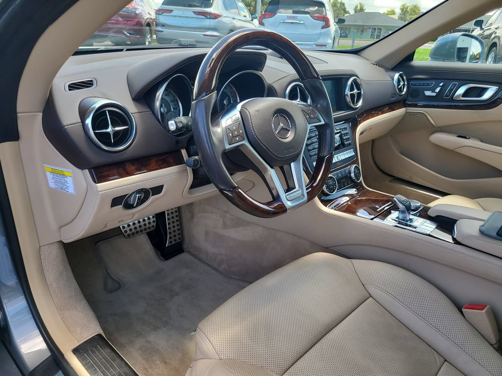 Used 2014 Mercedes-Benz SL 550 image 12