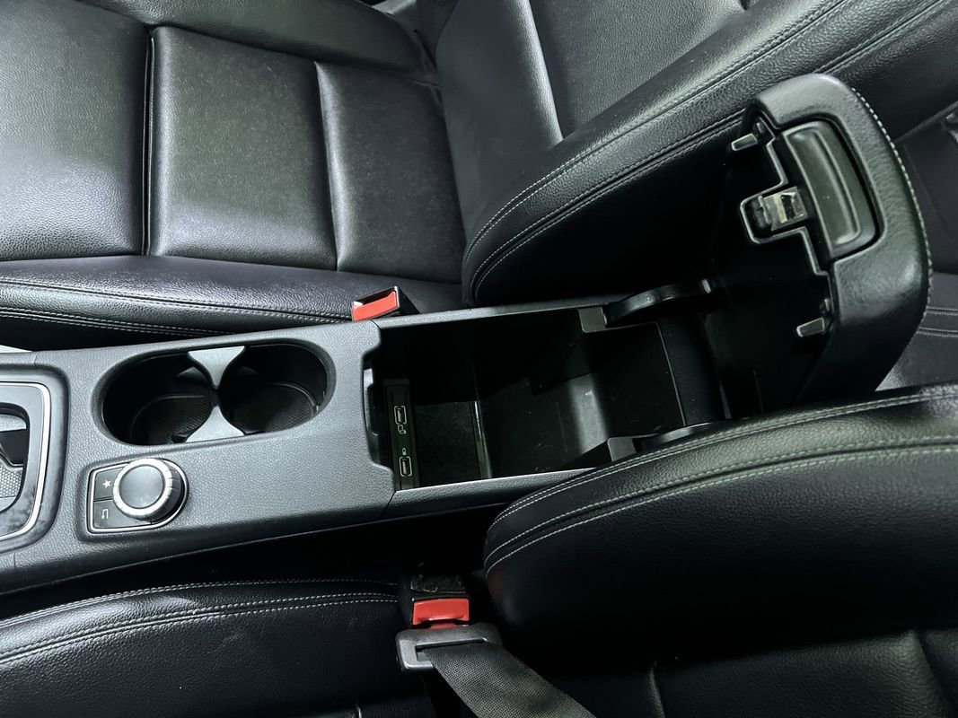 Used 2019 Mercedes-Benz CLA 250 image 24