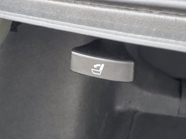 Used 2025 Honda Civic Sport image 27