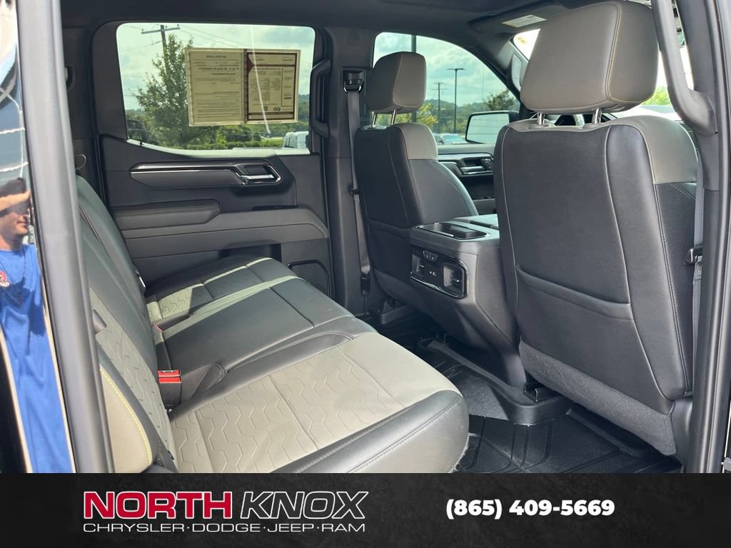 Used 2022 Chevrolet Silverado 1500 ZR2 w/ Technology Package AWD/4WD image 26