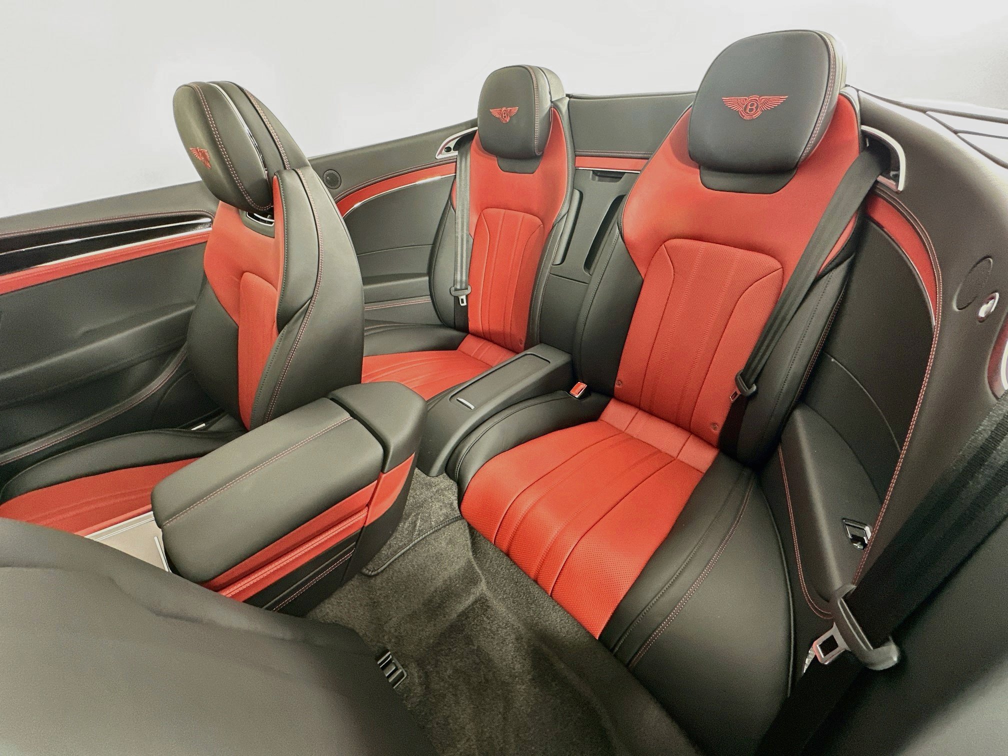 New 2027 Bentley Continental GTC AWD/4WD image 23