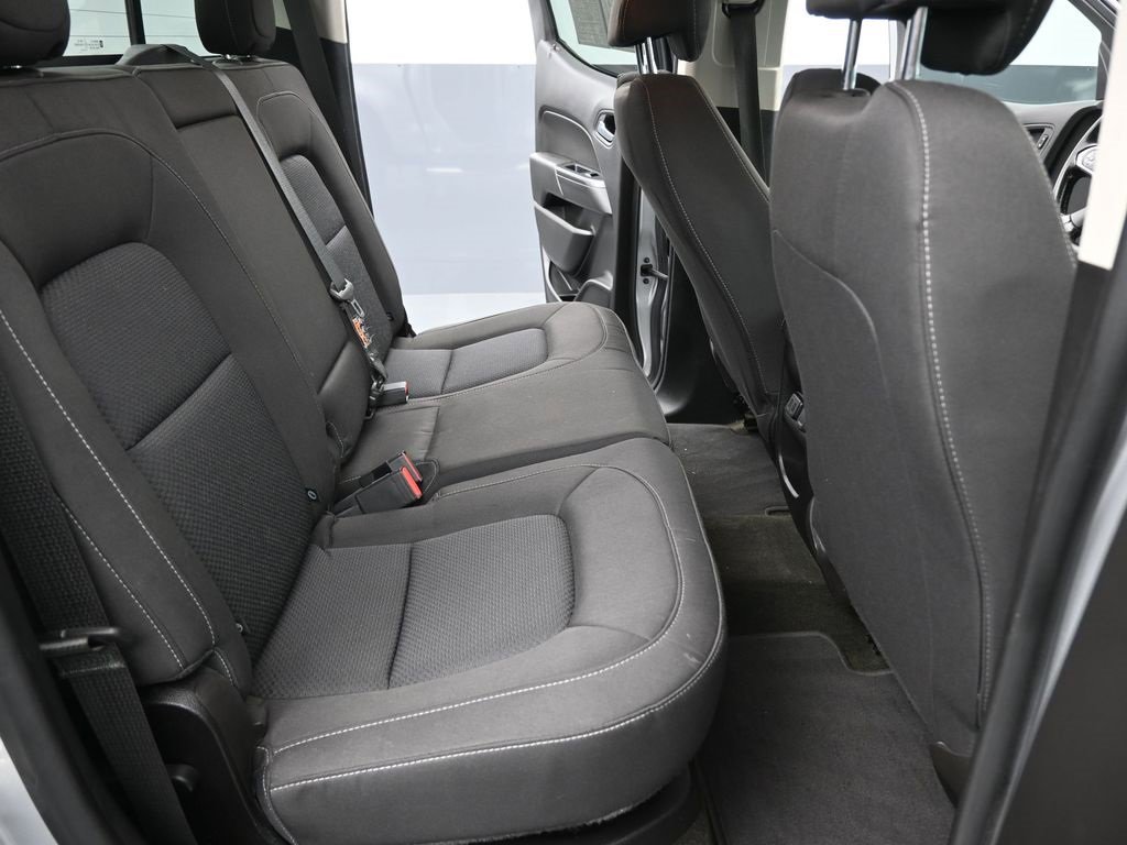 Used 2017 Chevrolet Colorado LT w/ LT Convenience Package image 16