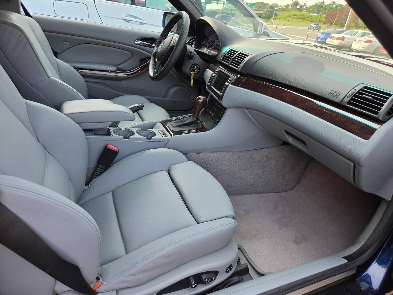 Used 2004 BMW 330Ci Convertible RWD image 16