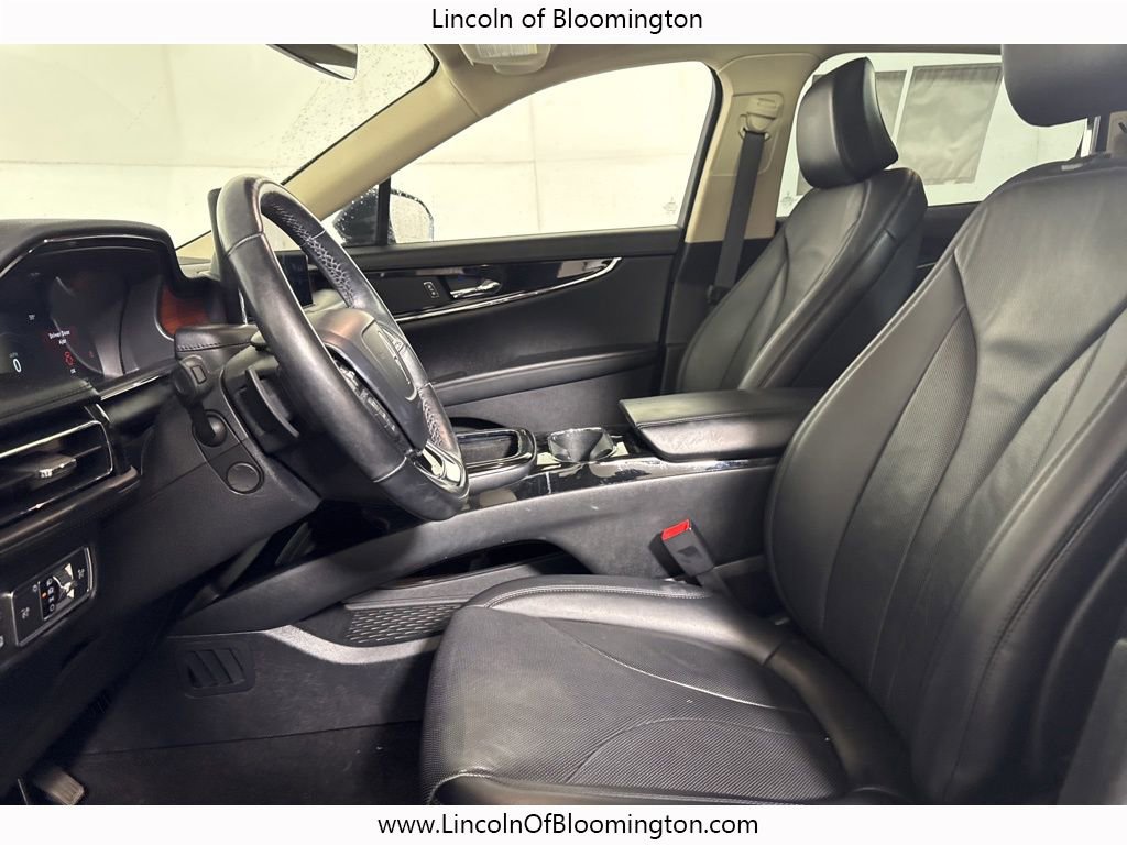 Used 2022 Lincoln Nautilus Reserve image 28