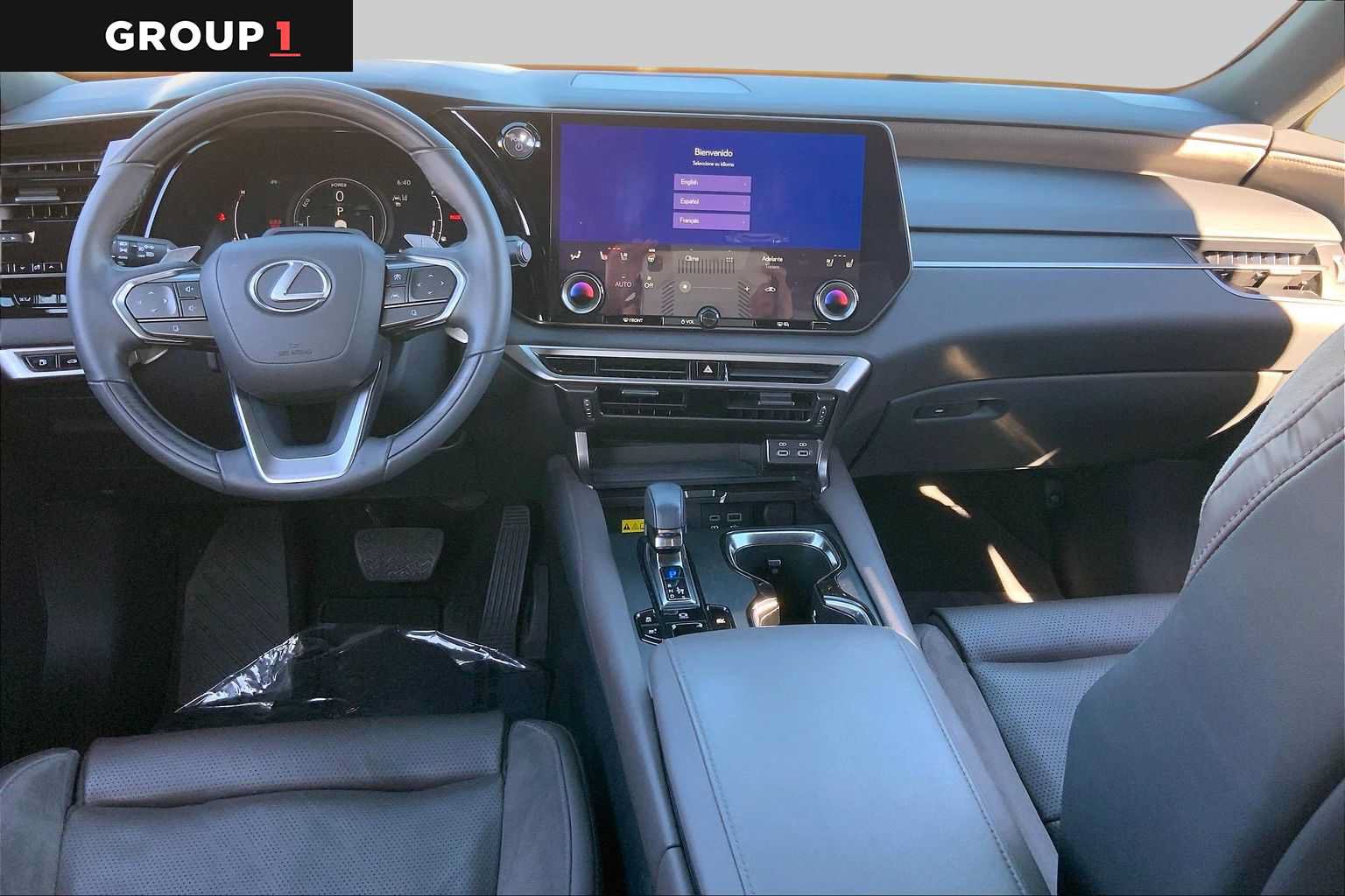 Used 2023 Lexus RX 350 w/ Cold Area Package AWD/4WD image 15